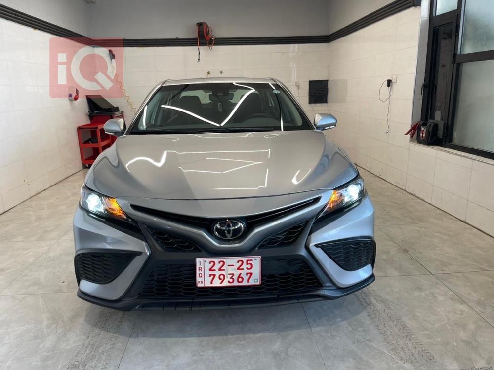 تۆیۆتا کامری